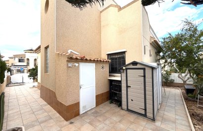 Herverkoop - Villa - Orihuela Costa - Villamartín