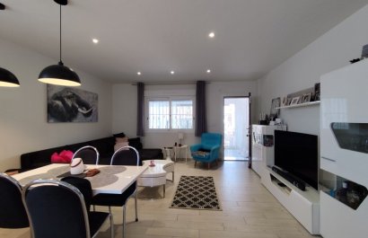 Resale - Townhouse / Duplex / Corner - Torrevieia - Torrevieja