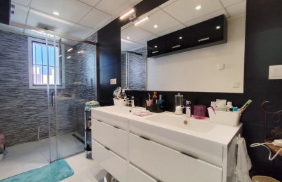 Resale - Townhouse / Duplex / Corner - Torrevieia - Torrevieja