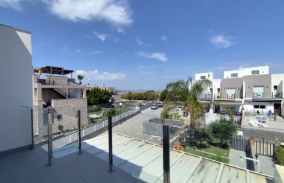 Resale - Townhouse / Duplex / Corner - Torrevieia - Torrevieja