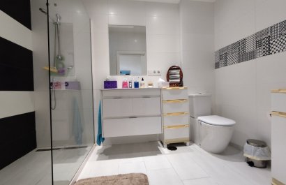 Resale - Townhouse / Duplex / Corner - Torrevieia - Torrevieja