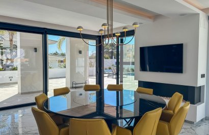 Resale - Villa - Orihuela Costa - Villamartín