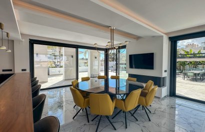 Resale - Villa - Orihuela Costa - Villamartín