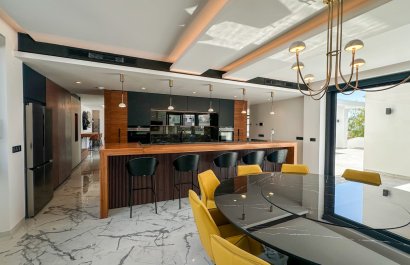 Resale - Villa - Orihuela Costa - Villamartín