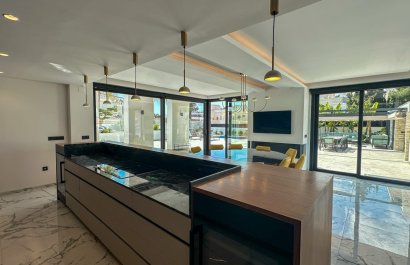 Resale - Villa - Orihuela Costa - Villamartín
