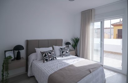 Obra nueva - Townhouse / Duplex - Jerónimo y Avileses