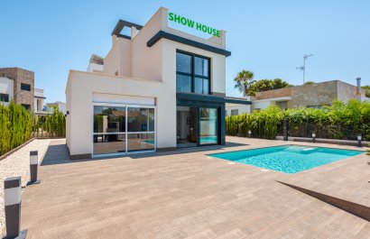 New Build - Villa - Playa Paraiso