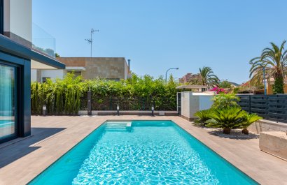 Obra nueva - Villa - Playa Paraiso