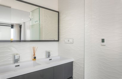 Obra nueva - Villa - Playa Paraiso