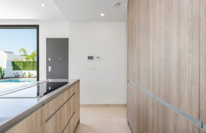 Obra nueva - Villa - Los Alcázares