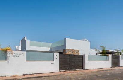 Obra nueva - Villa - Los Alcázares